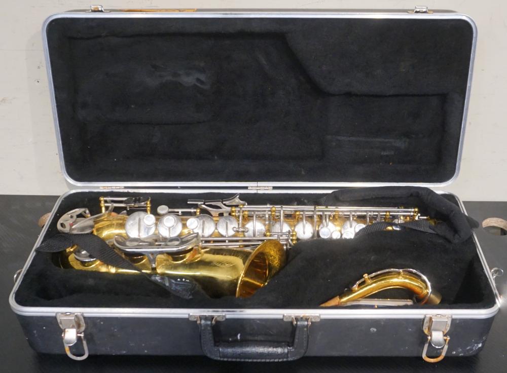 CONN BRASS SAXOPHONE IN CASEConn