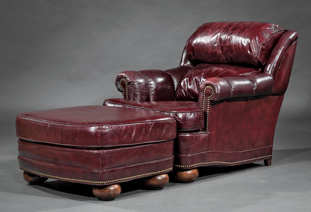 CONTEMPORARTY LEATHER ARMCHAIR &