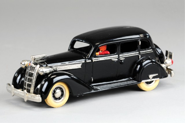 CONTEMPORARY 1935 FOUR DOOR