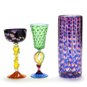 CONTEMPORARY ART GLASS VASE AN