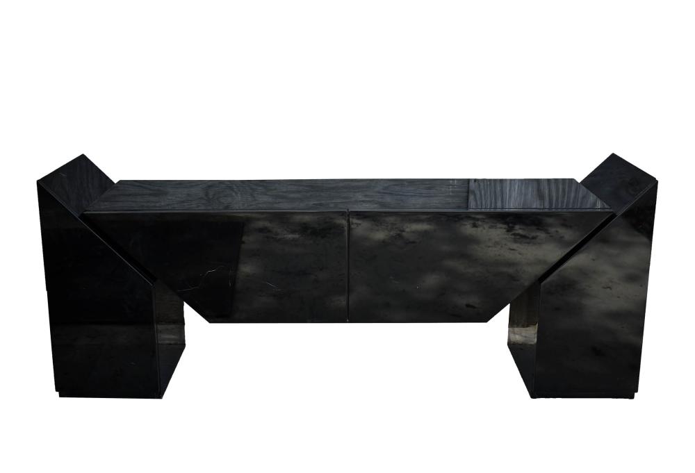 CONTEMPORARY BLACK LACQUER