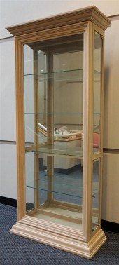 CONTEMPORARY BLEACHED OAK VITR