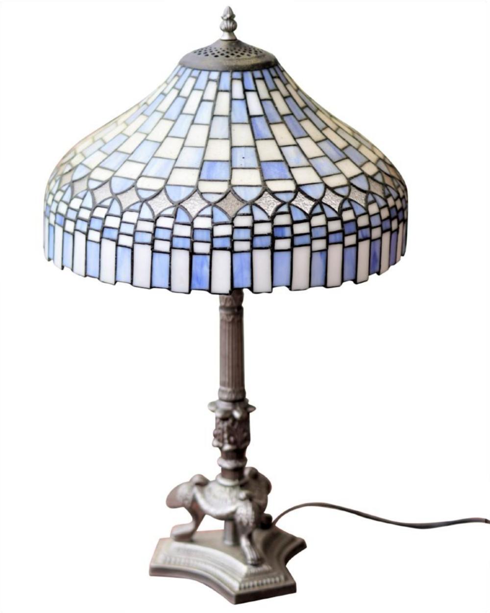 CONTEMPORARY BLUE AND WHITE STAINED