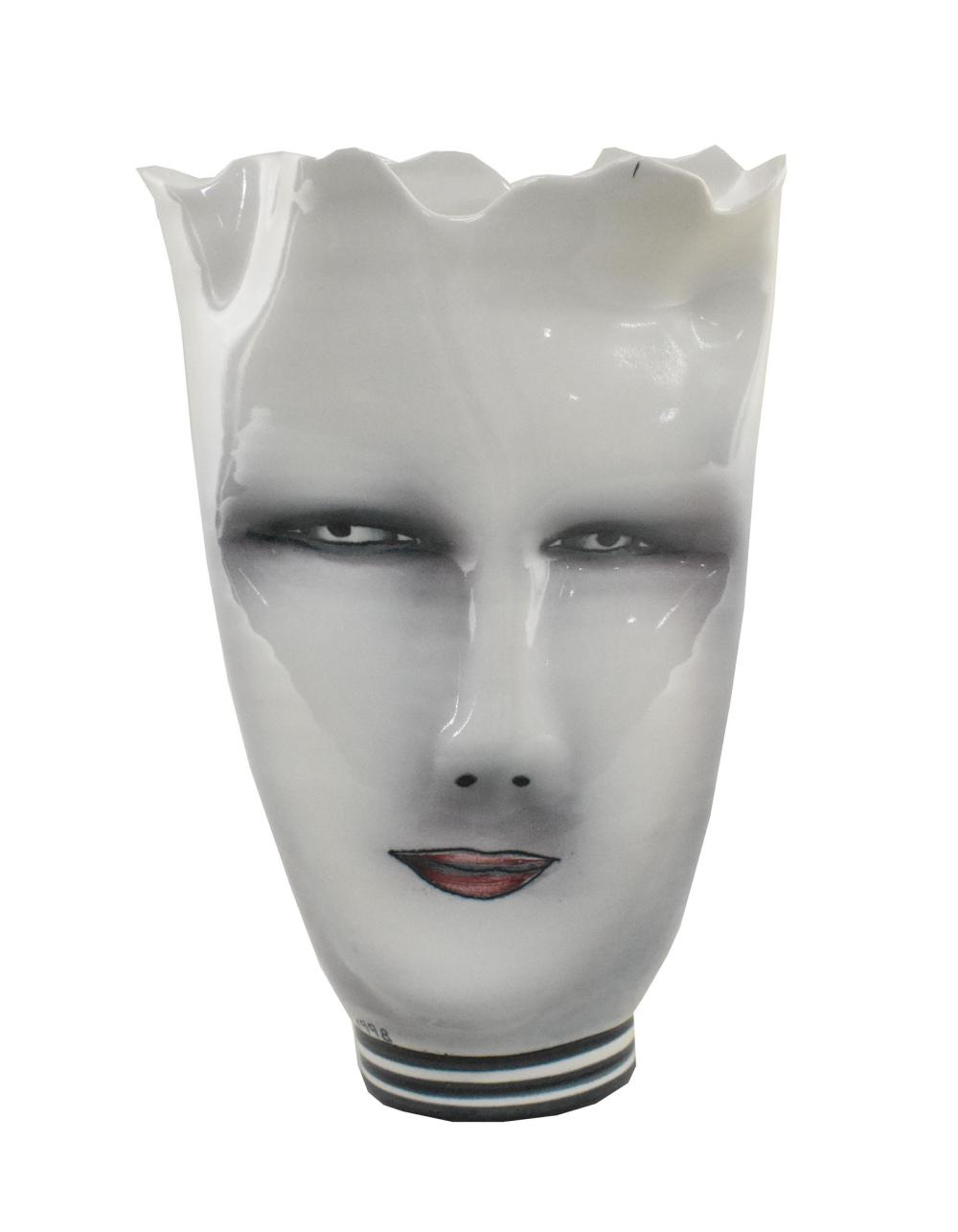 CONTEMPORARY CERAMIC VASE WITH