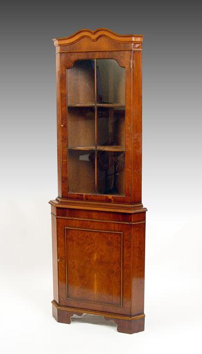 CONTEMPORARY CHERRY BURL VENEER