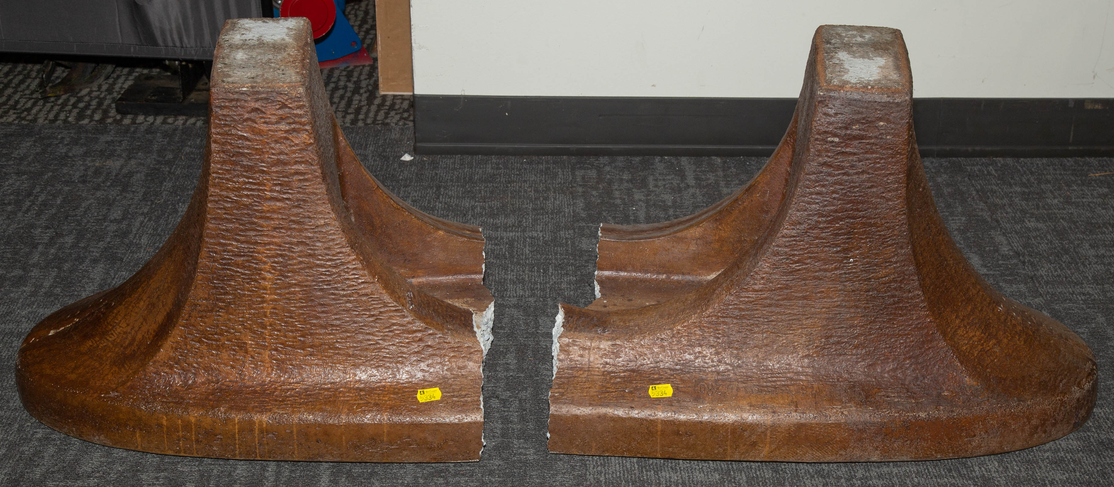 CONTEMPORARY CONCRETE BENCH .