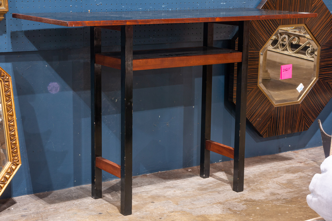 CONTEMPORARY CONSOLE TABLE