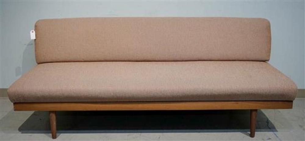 CONTEMPORARY FRUITWOOD LOOSE