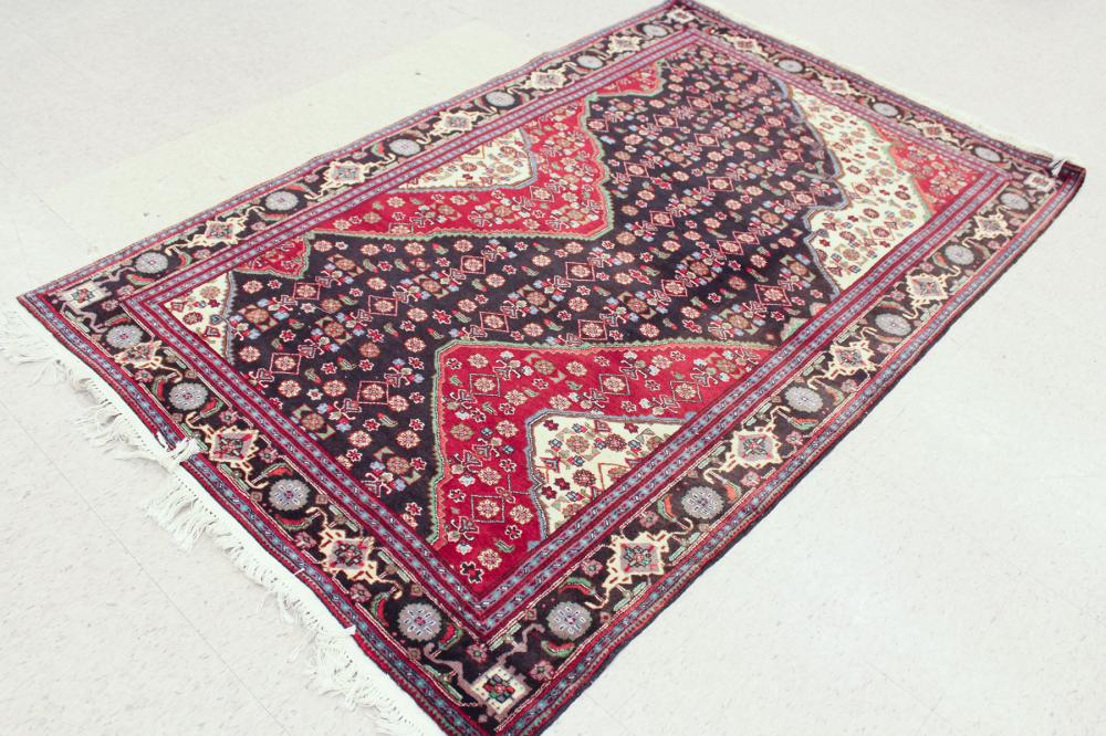 CONTEMPORARY HAND KNOTTED PERSIAN