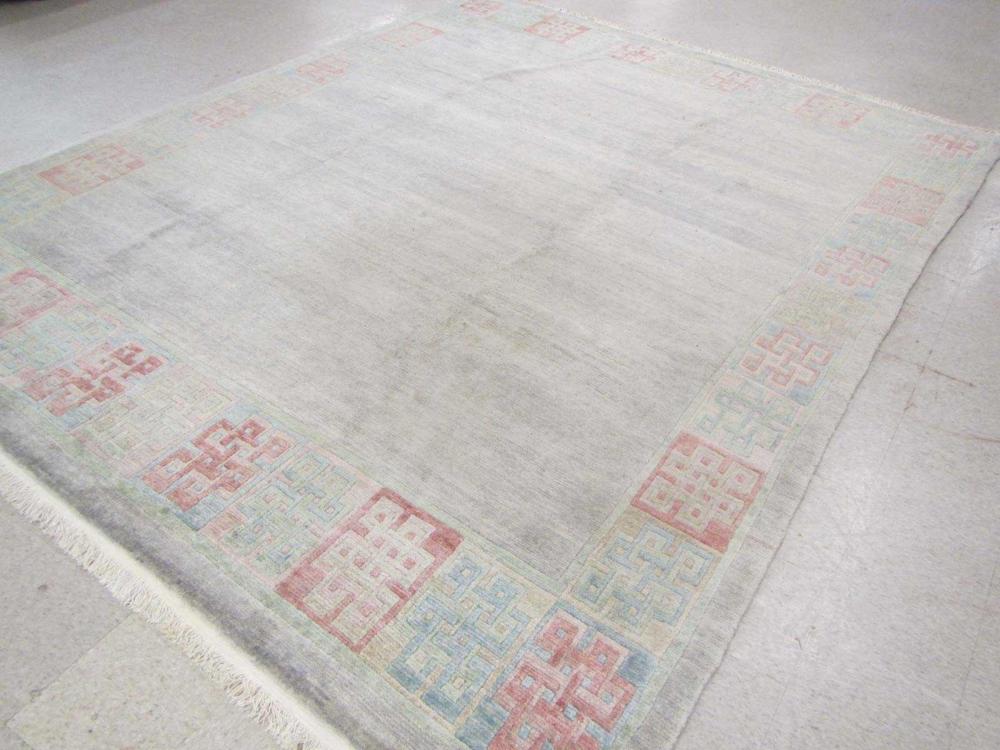 CONTEMPORARY HAND KNOTTED TIBETAN