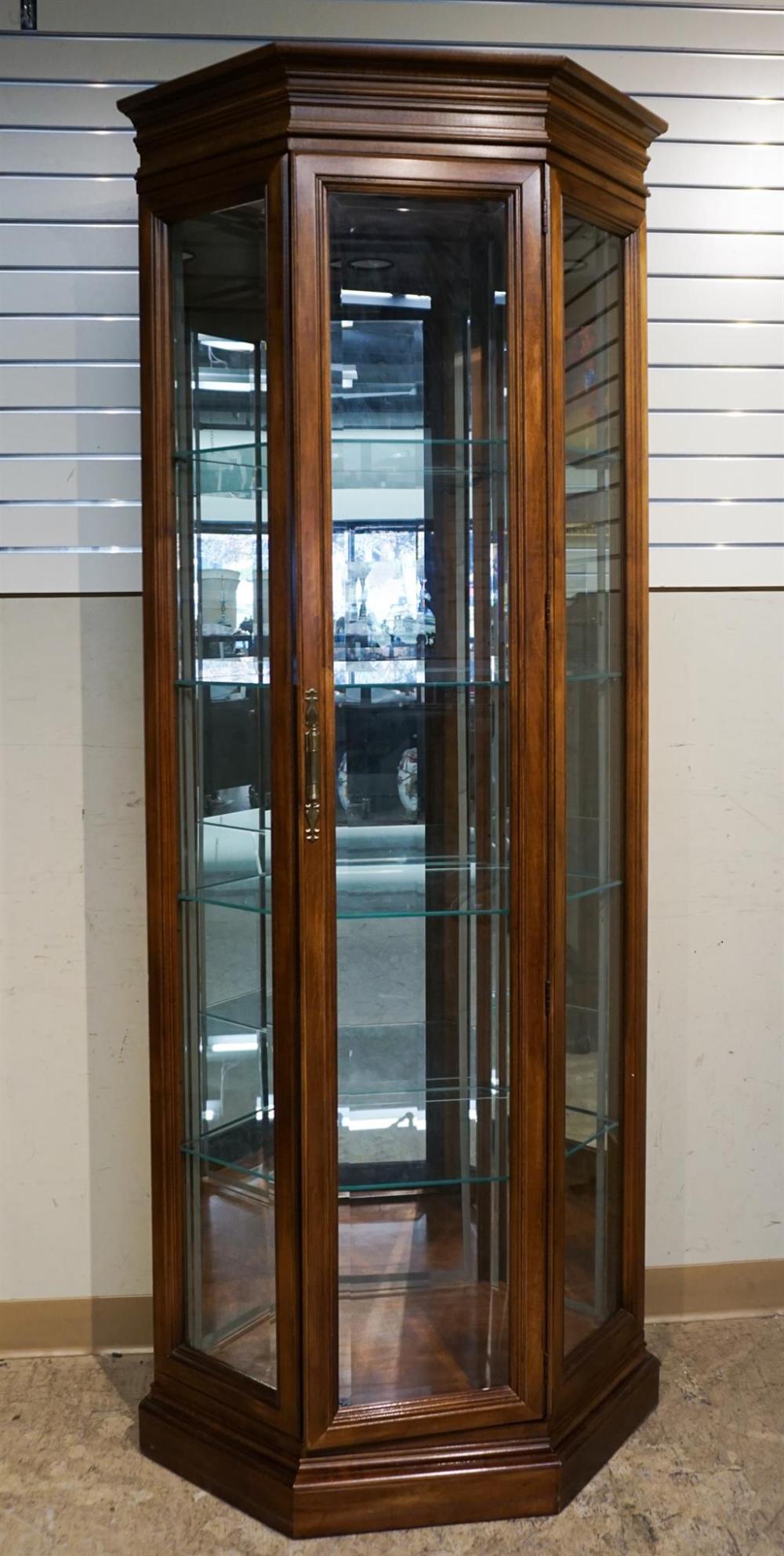 CONTEMPORARY ILLUMINATED MIRRORED