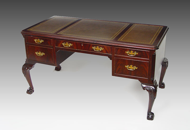 CONTEMPORARY LEATHER TOP MAHOGANY