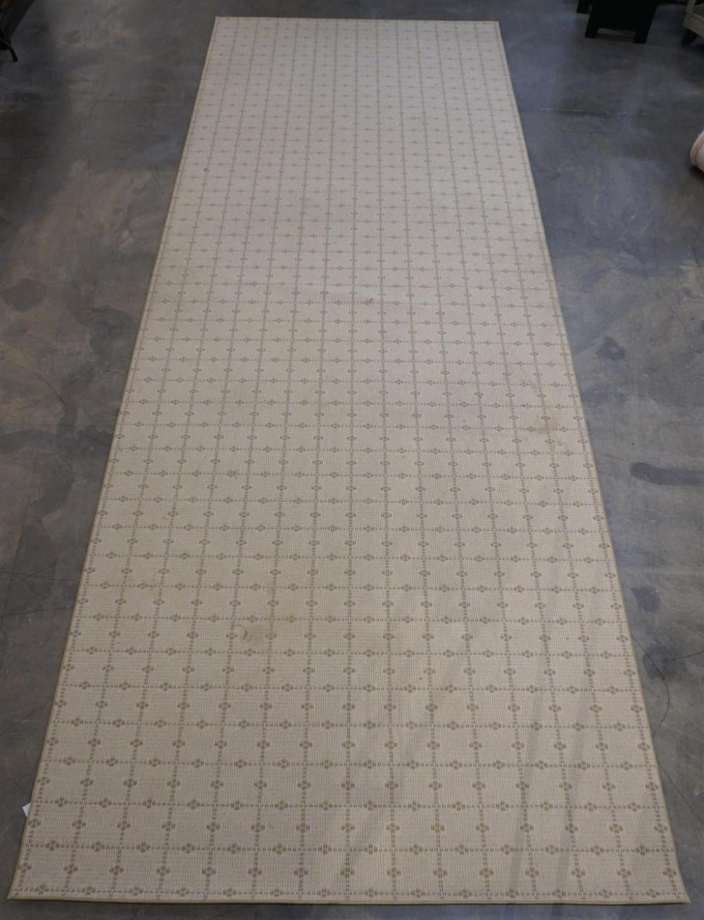 CONTEMPORARY MACHINE MADE RUG BY