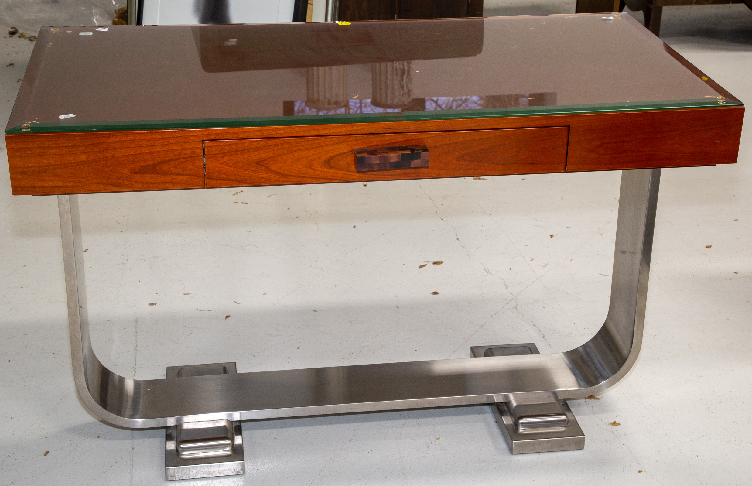CONTEMPORARY MAHOGANY SIDE TABLE