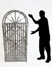CONTEMPORARY METAL WINE RACK: