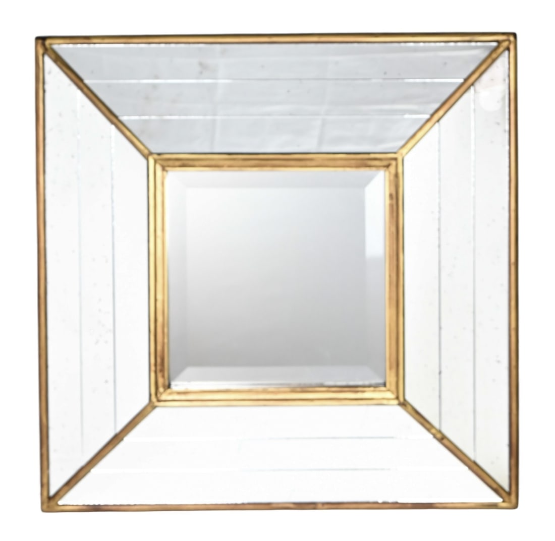 CONTEMPORARY MIRRORED CUSHION