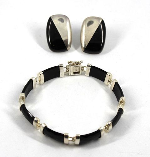 CONTEMPORARY MODERN SILVER &AMP;