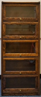 CONTEMPORARY OAK BARRISTER STY