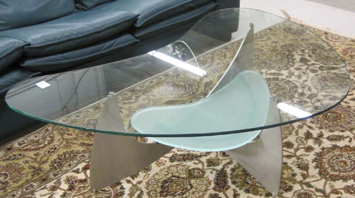 CONTEMPORARY OCCASIONAL TABLE SET