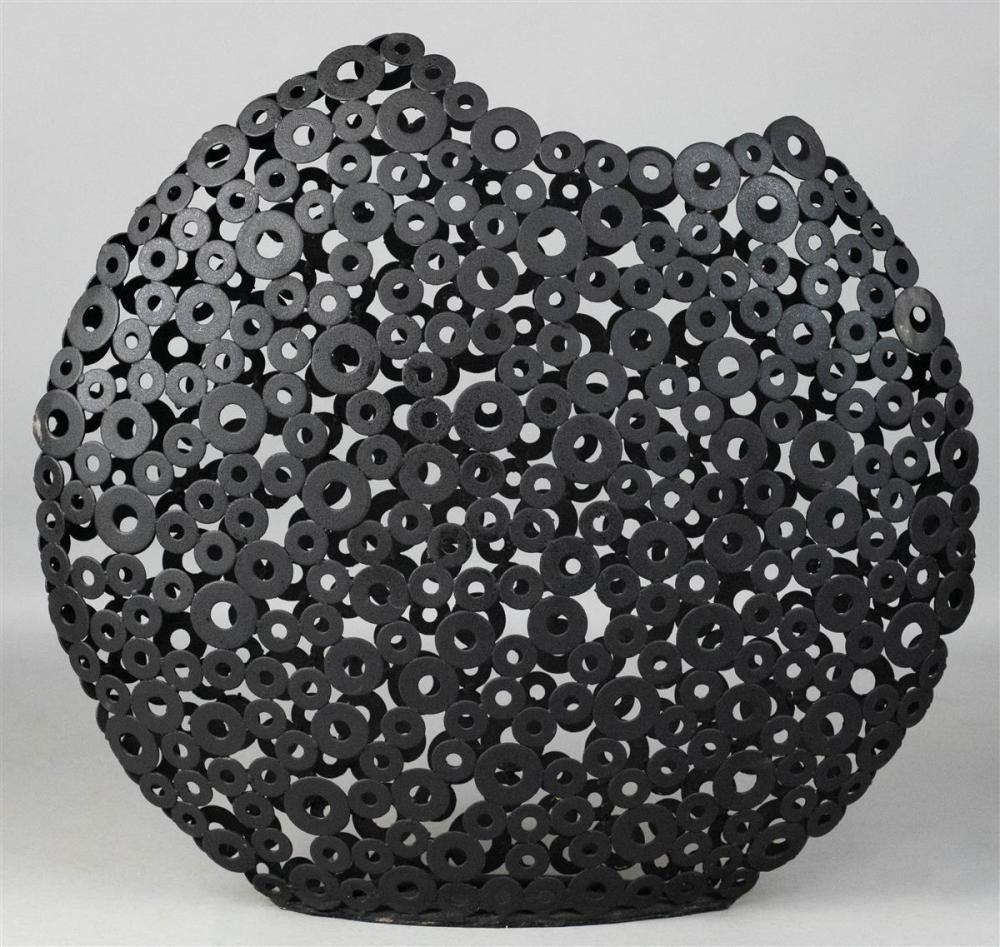 CONTEMPORARY OPENWORK METAL