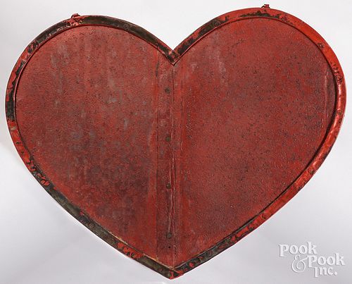 CONTEMPORARY PAINTED ZINC HEART