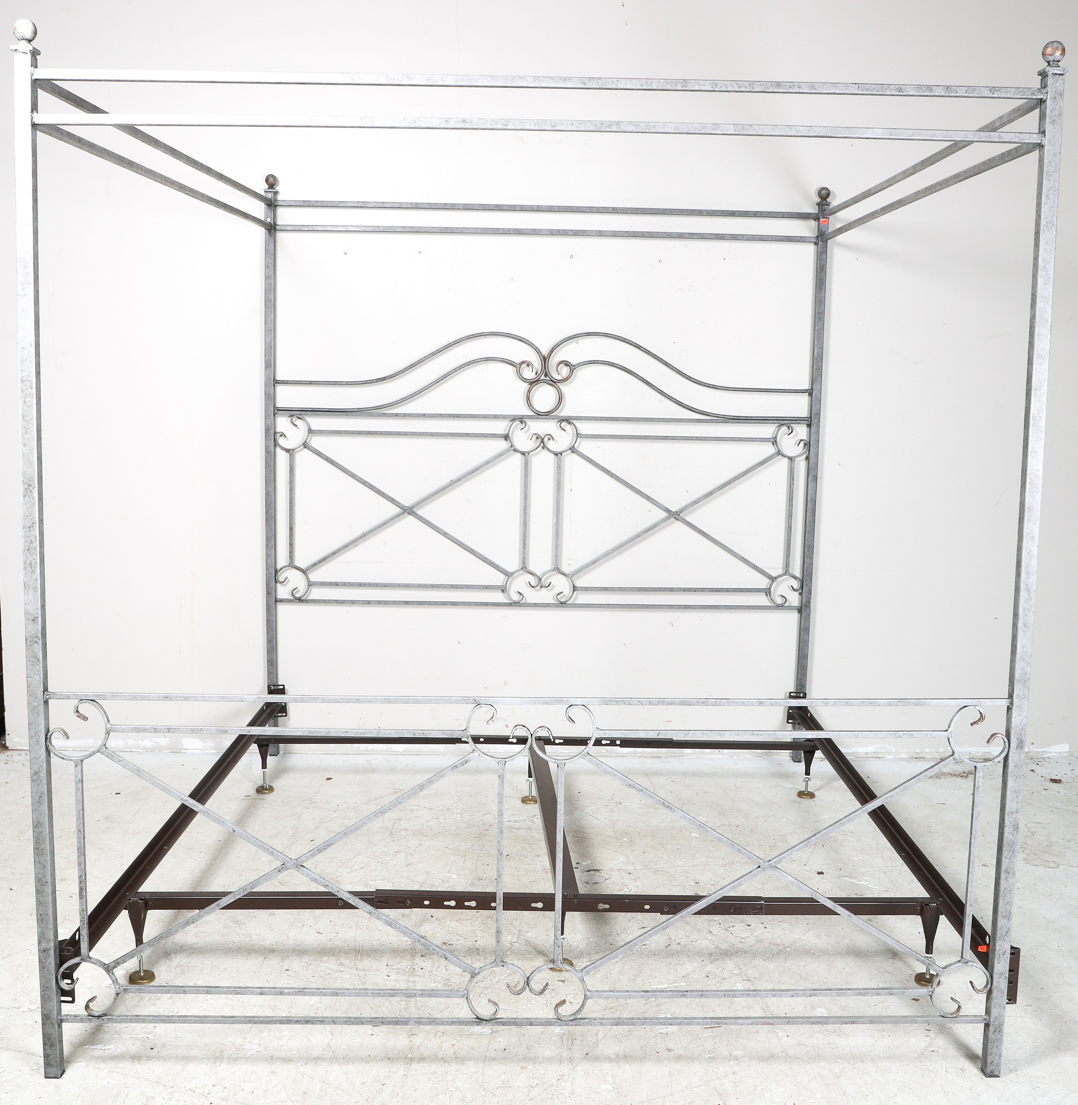 Contemporary pierced iron king size