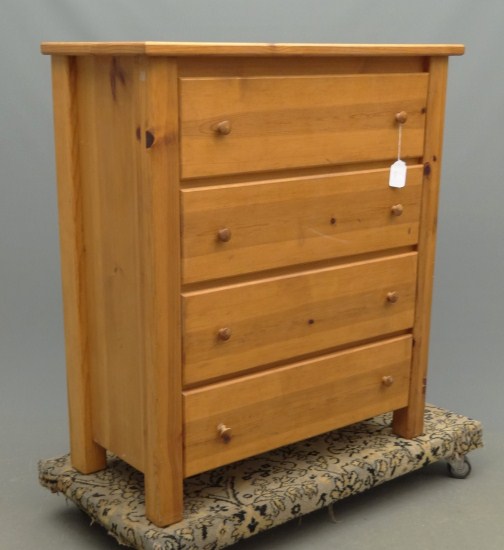 Contemporary pine dresser. 40'' W