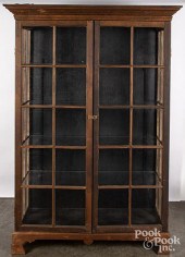CONTEMPORARY PINE SHOWCASE, 20