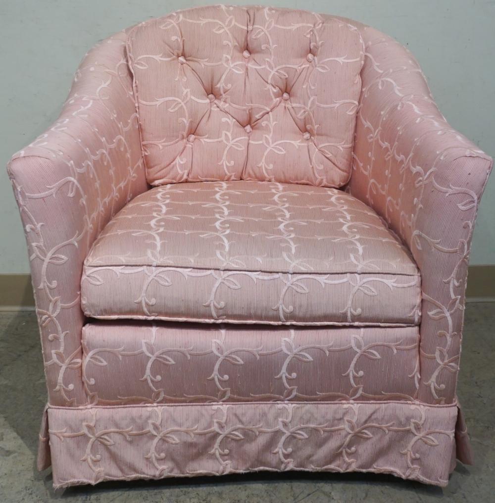 CONTEMPORARY ROSE UPHOLSTERED TUB