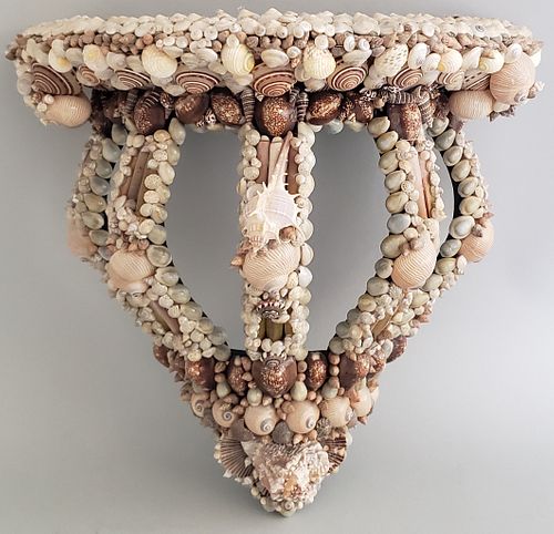 CONTEMPORARY SHELL ENCRUSTED WALL