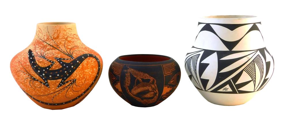 CONTEMPORARY SOUTHWEST POTTERY,