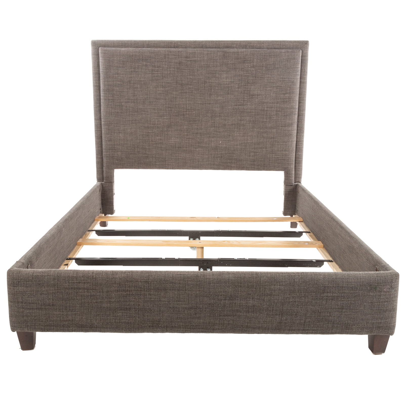 CONTEMPORARY UPHOLSTERED BED