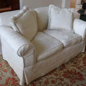 CONTEMPORARY UPHOLSTERED LOVE