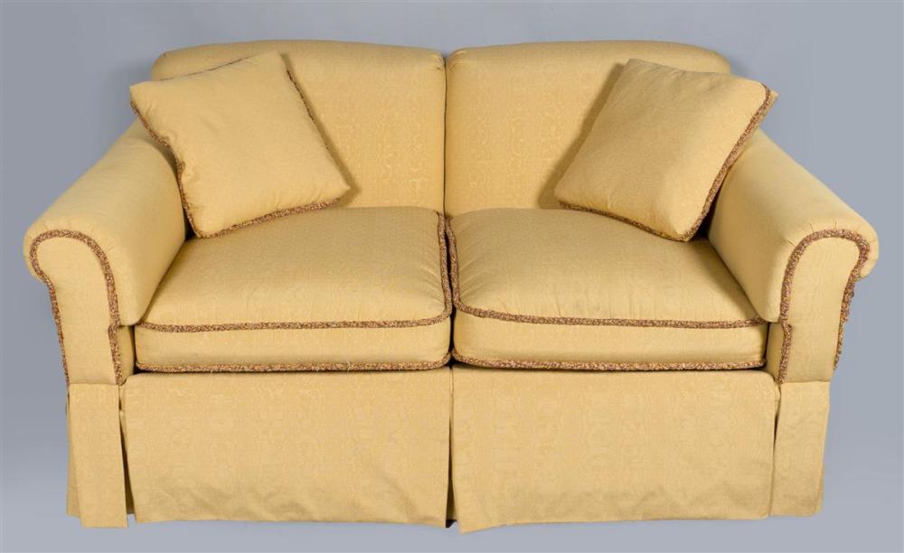 CONTEMPORARY UPHOLSTERED