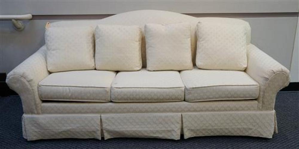 CONTEMPORARY UPHOLSTERED SLEEP