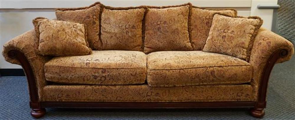 CONTEMPORARY UPHOLSTERED SOFA,