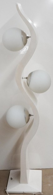 CONTEMPORARY WHITE PAINTED FRU