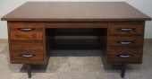 CONTEMPORARY WOOD GRAIN FORMIC