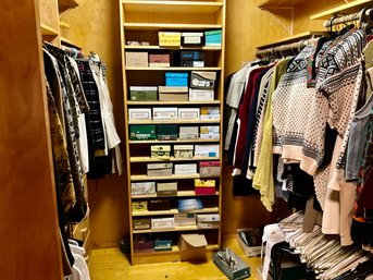 Contents of woman's bedroom closet: