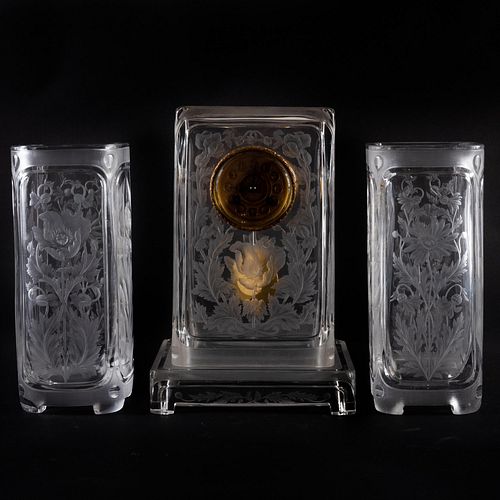 CONTINENTAL ART NOUVEAU MOLDED
