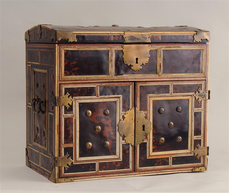 CONTINENTAL BAROQUE BRASS-MOUNTED