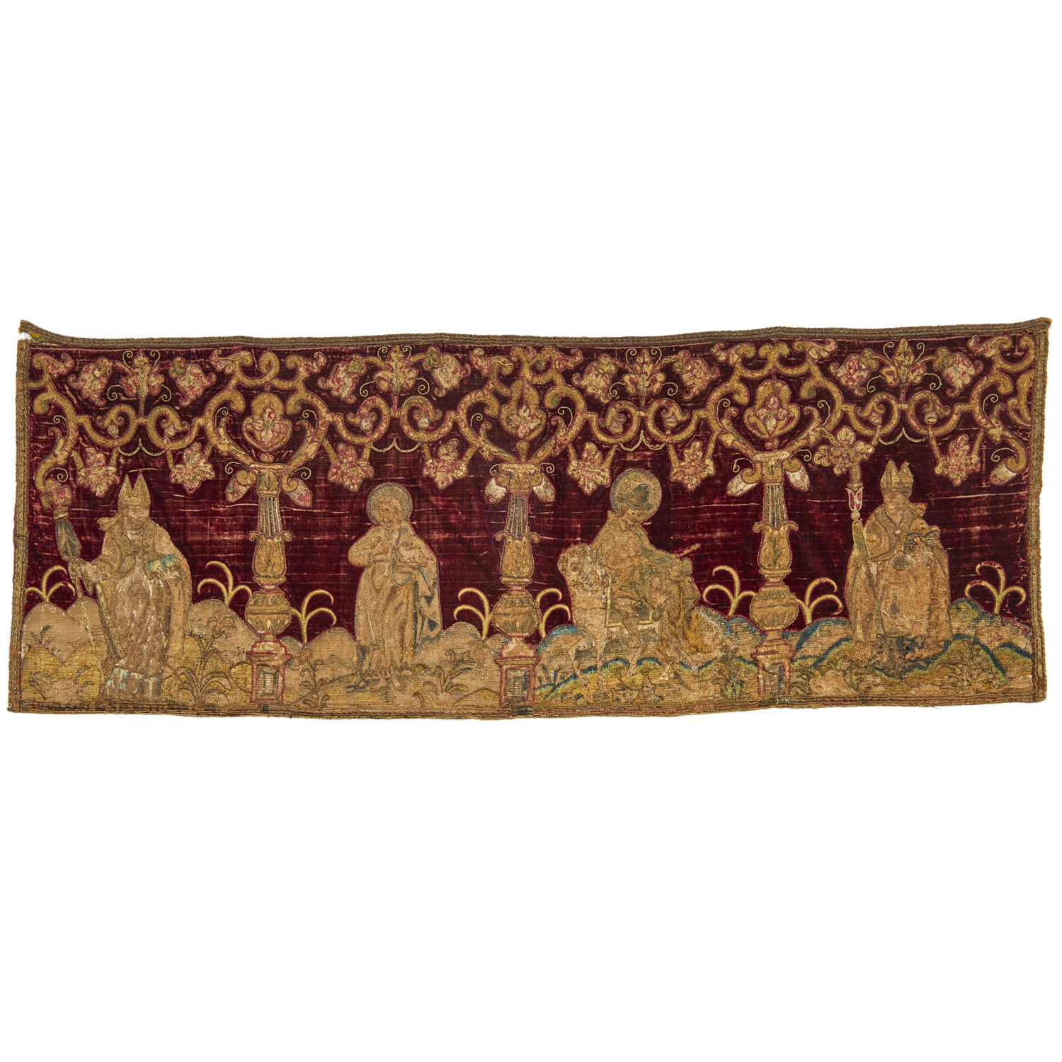 CONTINENTAL BAROQUE EMBROIDERED