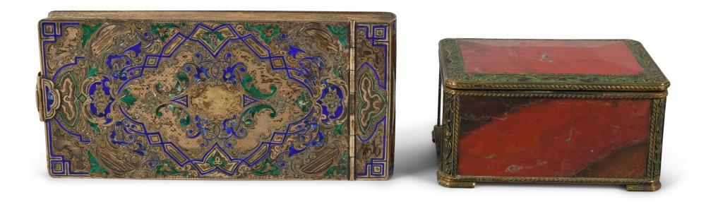 CONTINENTAL BLOODSTONE BOX AND AN