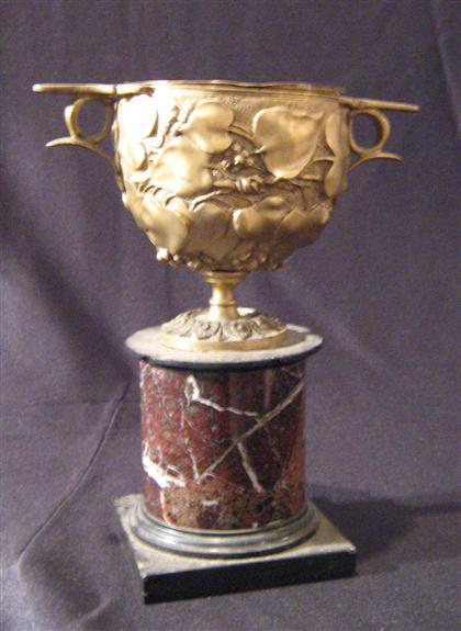 Continental bronze urn    Of