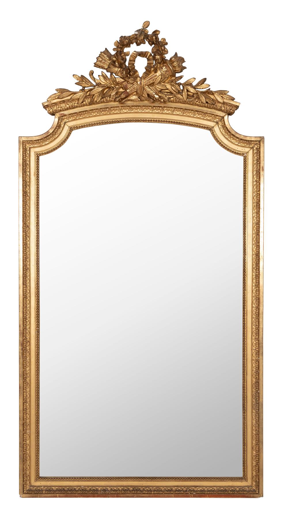 CONTINENTAL CARVED AND GILTWOOD