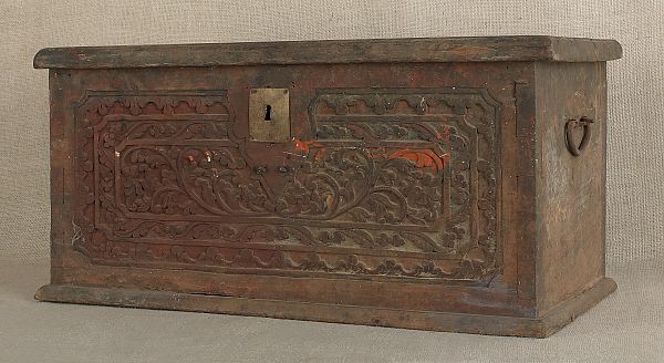 Continental carved and painted