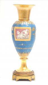 CONTINENTAL HAND-PAINTED PORCE