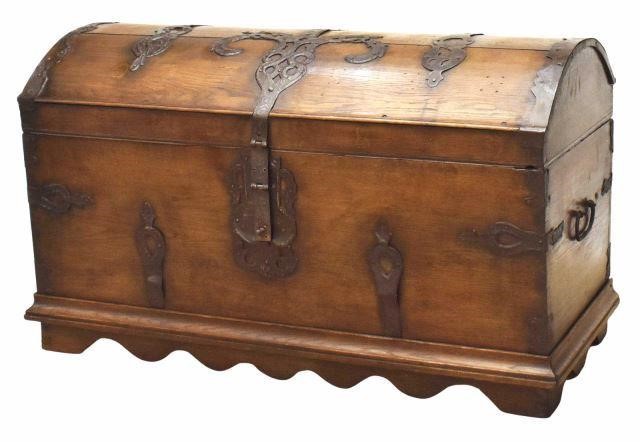 CONTINENTAL IRON-BOUND OAK DOME TOP