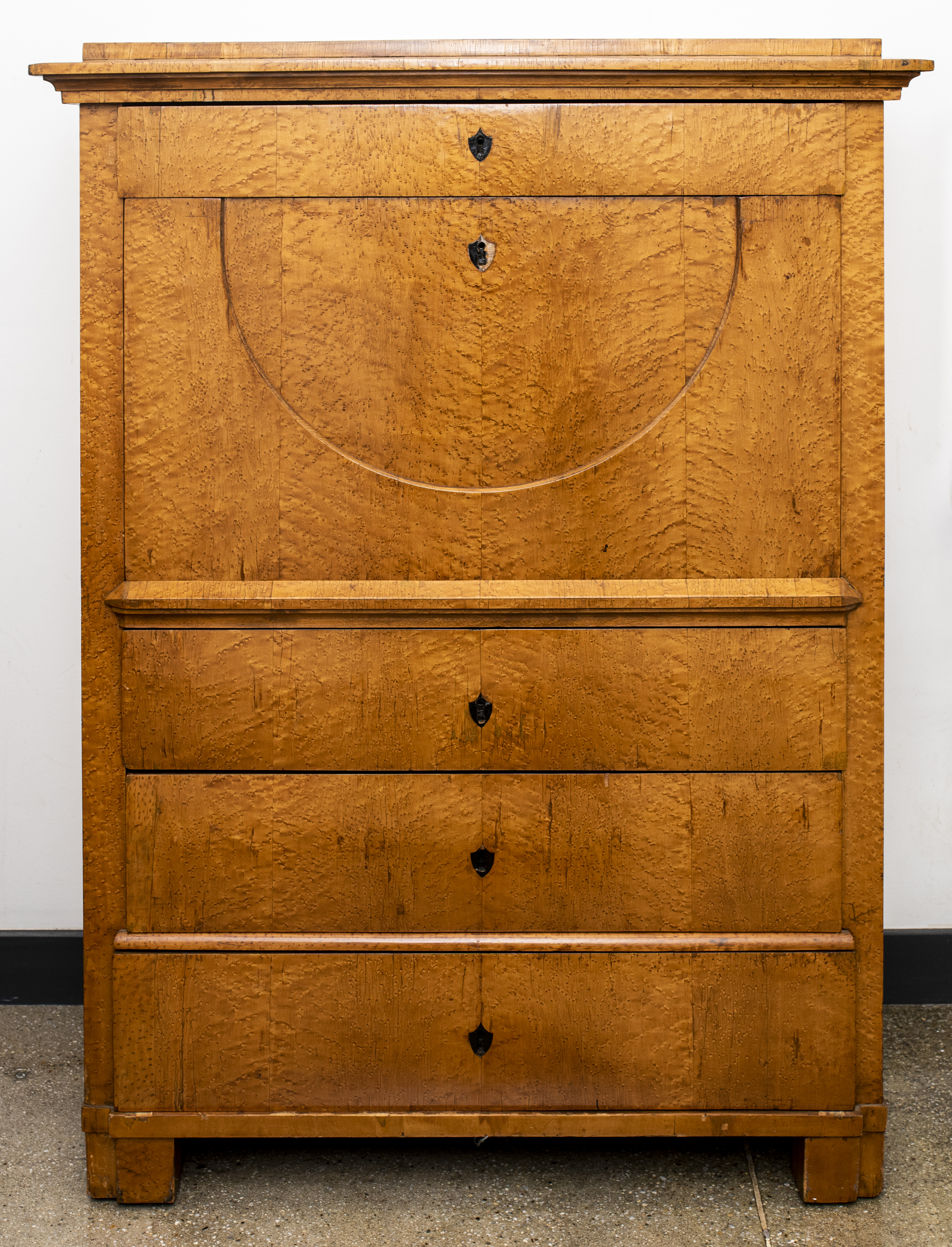 CONTINENTAL NEOCLASSICAL MAPLE