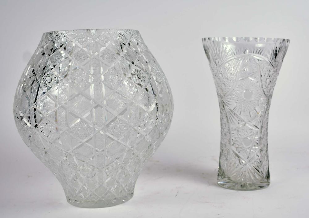 CONTINENTAL OVOID FORM CUT GLASS